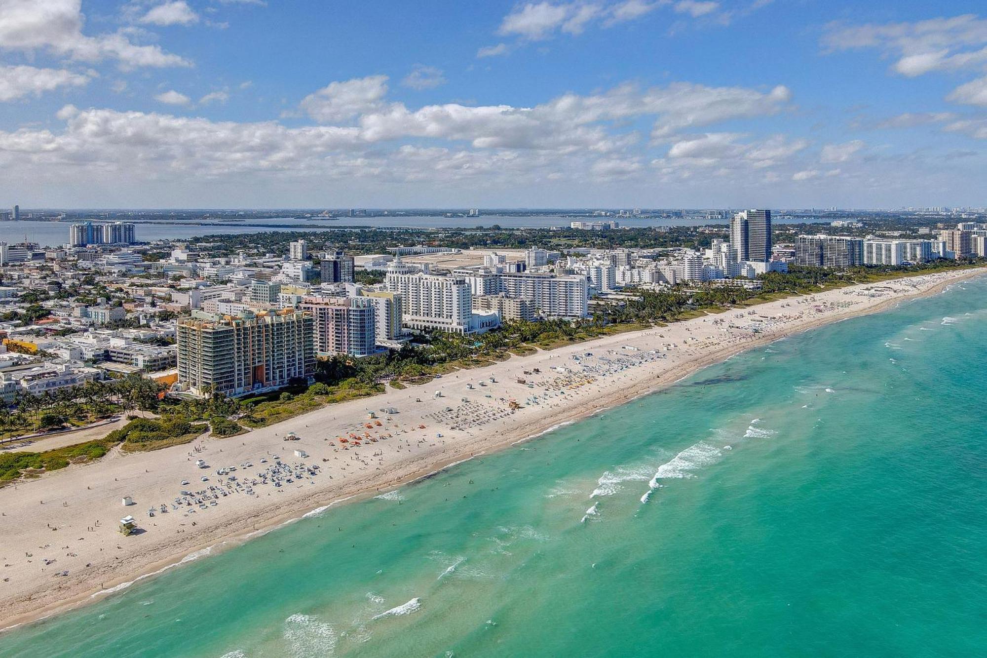 Chic Large Studio Apt Near Ocean Drive South Beach Майами-Бич Экстерьер фото